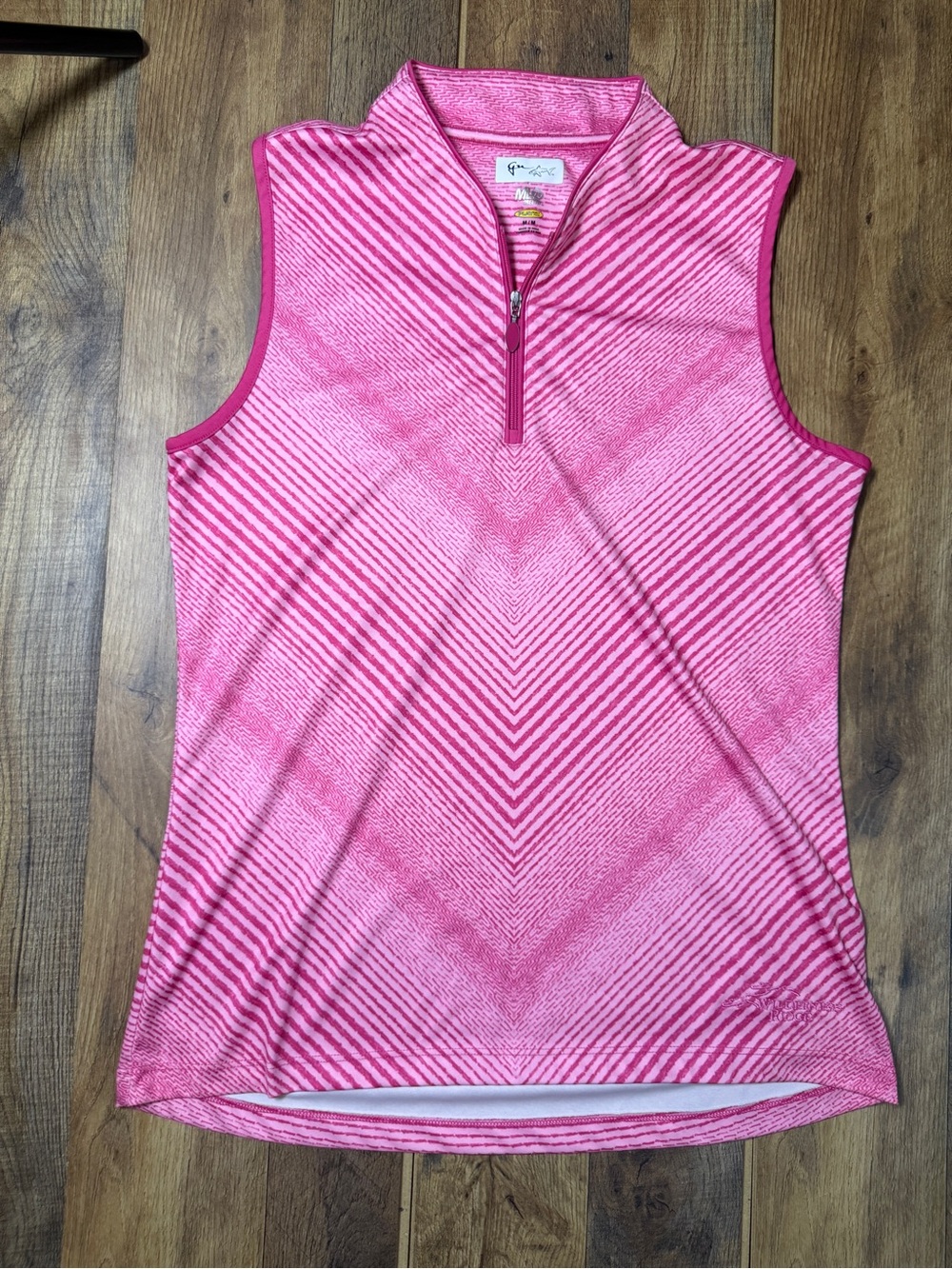 Women's Pink Chevron Golf Polo Top Wilderness Ridge Country Club Sz M